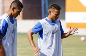 Caetano e Du durante treino antes do primeiro mata-mata contra o Porto, pela Copinha 2019