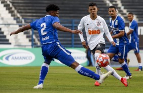Adson em partida contra o gua Santa, pelo Campeonato Paulista Sub-20
