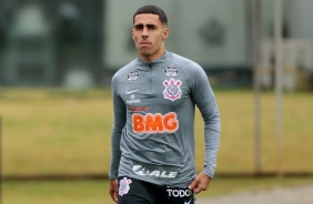 Gabriel no ltimo treino do Corinthians antes do jogo contra o Sport
