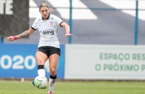 Gabi Zanotti durante jogo contra o So Jos pelo Campeonato Brasileiro Feminino