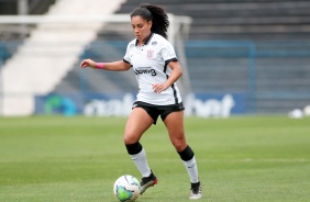 Yasmin durante jogo contra o So Jos pelo Campeonato Brasileiro Feminino