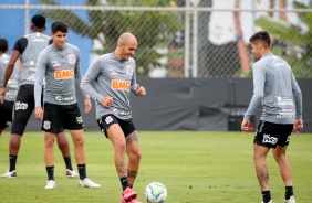 Fbio Santos durante treino desta quinta-feira no CT Joaquim Grava