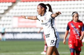Victria comemorando gol contra o El Nacional-EQU, pela Copa Libertadores Feminina