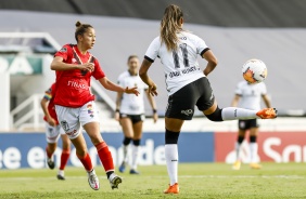 Gabi Nunes em ao contra o Santiago Morning pelas quartas da Libertadores Feminina