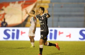 Vital fechou a vitria do Corinthians por 3 a 0 diante do Salgueiro pela Copa do Brasil