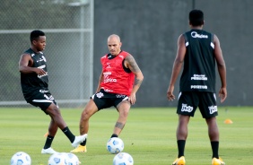 Cazares e Fbio Santos durante o treinamento de hoje no CT Dr Joaquim Grava