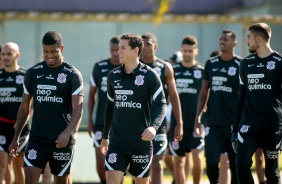 Lo Natel e Vital durante o ltimo treino do Corinthians antes do jogo contra o Amrica-MG