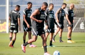 Xavier durante o ltimo treino do Corinthians antes do jogo contra o Amrica-MG