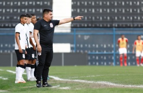 Tarcsio Pugliese comandou o empate entre Corinthians e Internacional, pelo Sub-20