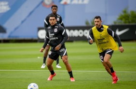 Du e Giuliano durante treino preparatrio para o Drbi entre Corinthians e Palmeiras