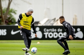 Renato Augusto e Joo Victor durante treino preparatrio para o Drbi entre Corinthians e Palmeiras
