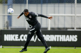 Atacante J durante ltimo treino do Corinthians antes do jogo contra o Cuiab