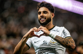 Yuri Alberto comemora gol pelo Corinthians contra o Cuiab no Brasileiro