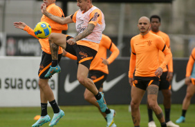 Adson, Gustavo Silva, Fbio Santos e Gil no treino do Corinthians
