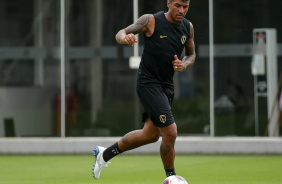 Paulinho prximo do retorno em atividade antes da estreia do Corinthians no Paulisto