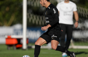 Giuliano durante o treino do Corinthians