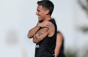 Matas Rojas marca presena na preparao do Corinthians para jogo decisivo da Copa do Brasil
