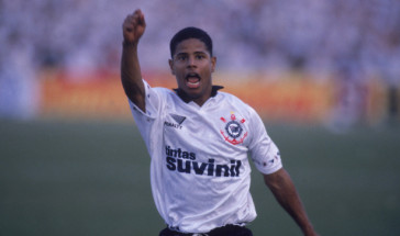 Marcelinho viveu primeiras glrias em 1995