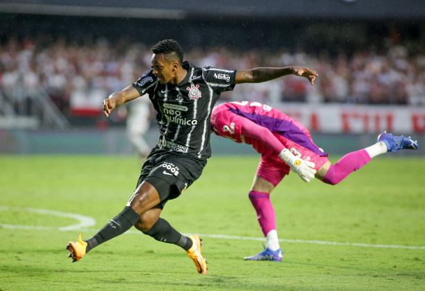 Róger Guedes durante a semifinal do Campeonato Paulista de 2022