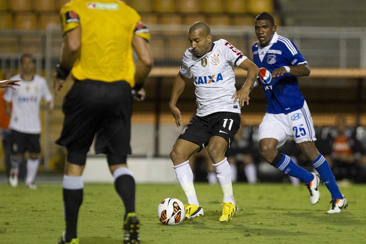Durante a partida entre Corinthians/Brasil x Millionarios/Colmbia, realizada esta noite no estdio do Pacaembu, segundo jogo da fase de classificao da Copa Libertadores de Amrica 2013