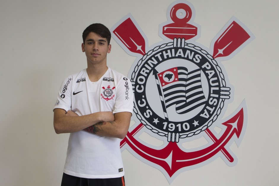 ngelo Araos, novo reforo do Corinthians