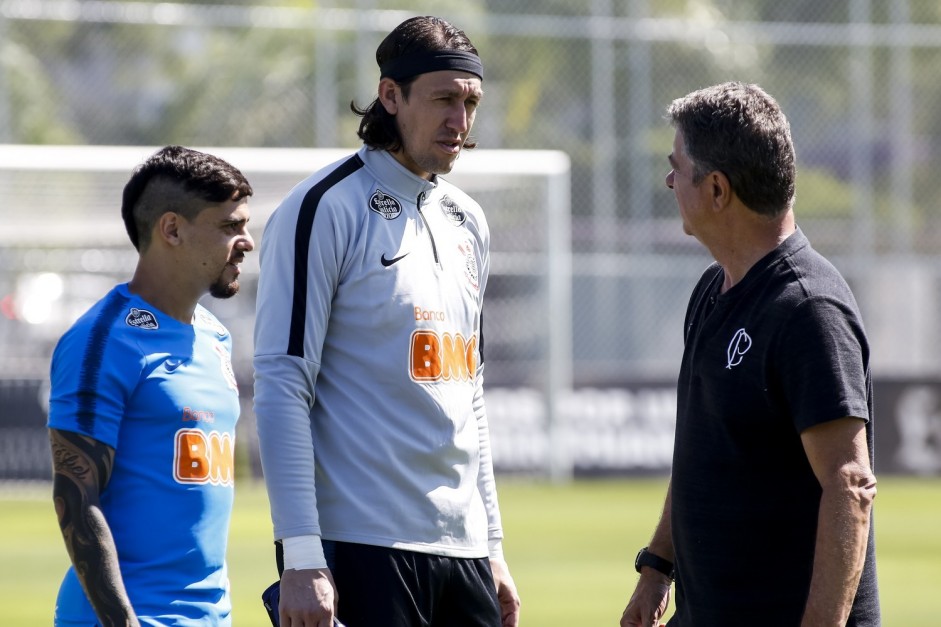 Fagner pode se tornar nesta quarta-feira o 18º jogador a mais vezes vestir  a camisa do Corinthians