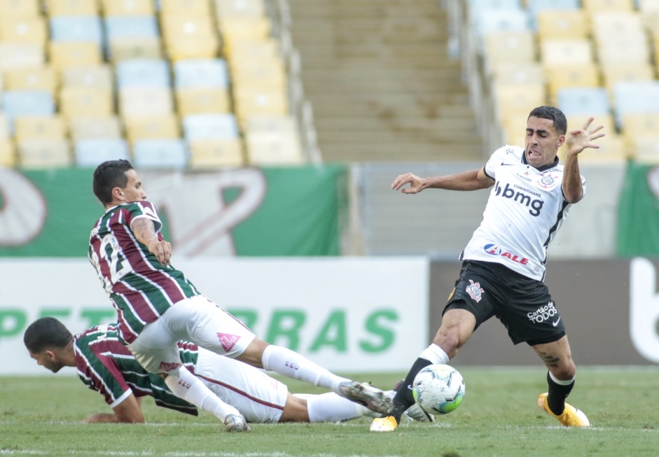 Gabriel no jogo contra o Fluminense, no Maracan, pelo Brasileiro