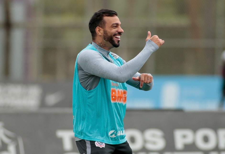 Michel Macedo no ltimo treino do Corinthians antes do jogo contra o Sport