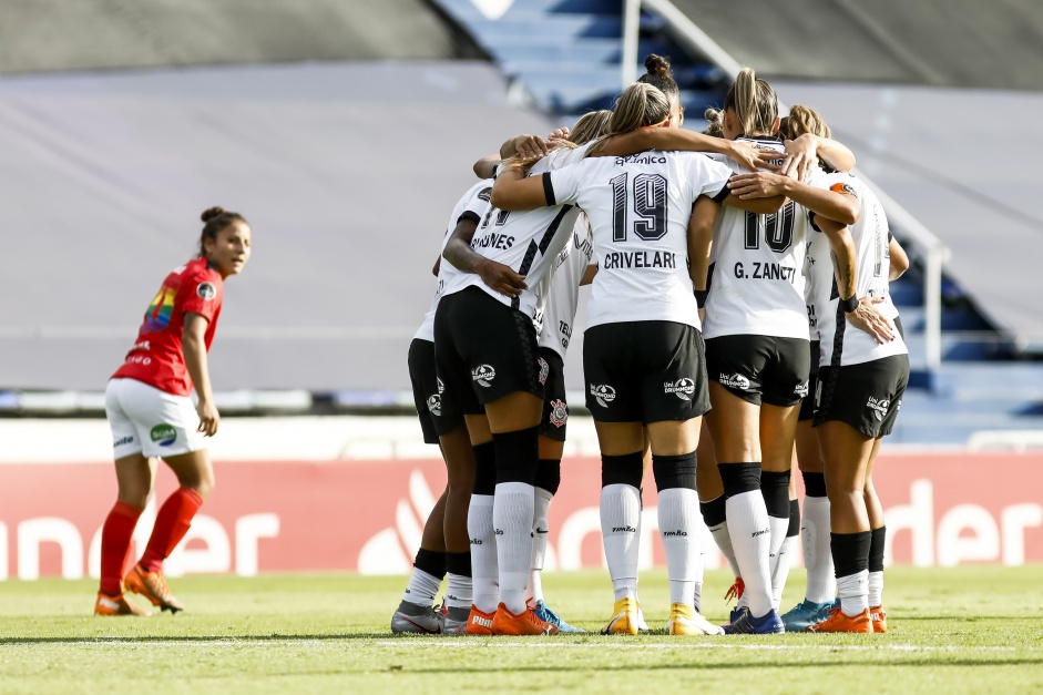 Corinthians Futebol Feminino on X: Foi definido, no final da noite desta  terça-feira, o adversário do Timão nas semifinais da Libertadores. Será o  América de Cali, da Colômbia, que venceu o Uai