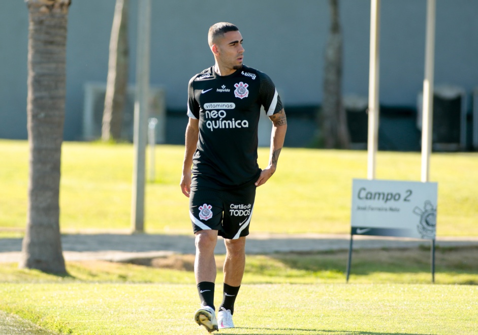 Gabriel Girotto durante ltimo treino do Corinthians antes do jogo contra o Huancayo