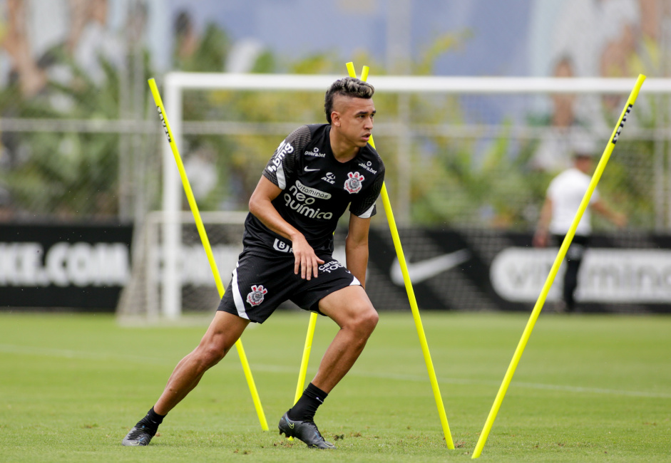 Cantillo virou desfalque para o Corinthians no Paulisto aps ser convocado de ltima hora para seleo colombiana