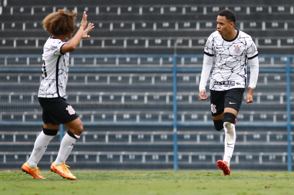 Guilherme Biro marcou um dos gols da vitria do Corinthians