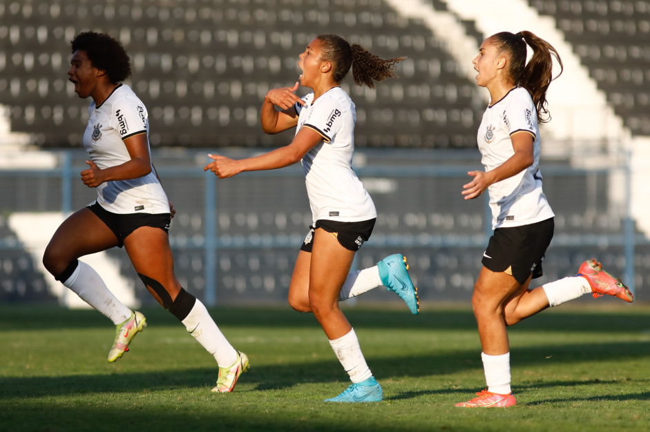 Corinthians goleia o So Jos e conquista vantagem nas quartas de final do Paulisto Feminino Sub-17