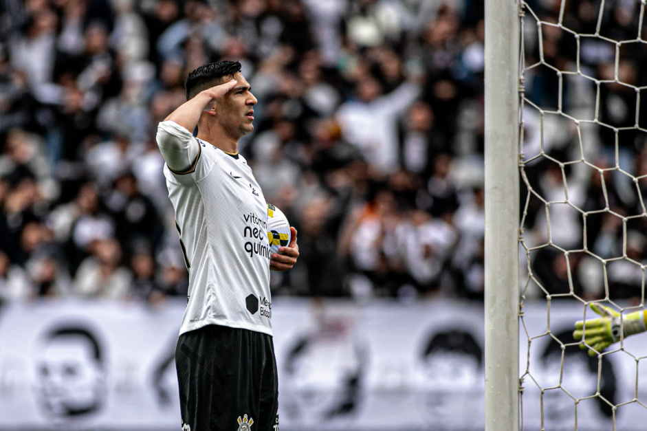 Balbuena comentou as chances do Corinthians de conquistar o ttulo