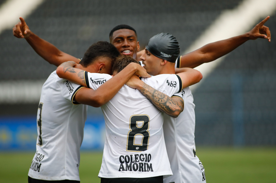 Jogadores do Corinthians estreiam no Campeonato Paulista Sub-20 nesta segunda