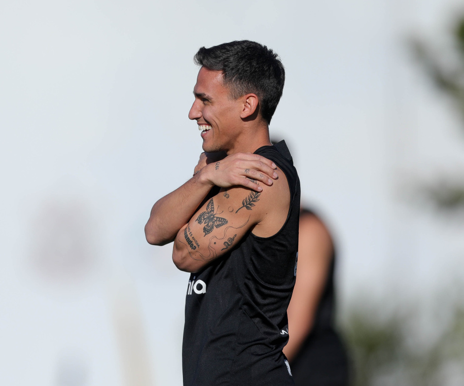 A torcida do Corinthians apoiou que Matas Rojas inicie entre os titulares no jogo contra o Amrica-MG