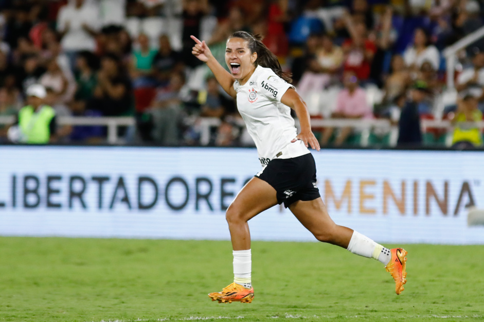 Millene marcou o nico gol da final da Libertadores Feminina, consagrando o Corinthians tetra campeo do torneio continental