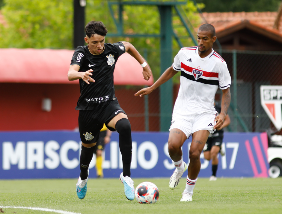 São Paulo FC on X: Neste domingo, o Tricolor começa a busca pelo título do  Campeonato Paulista Sub-17! Saiba mais:  🆚  Corinthians 🏆 PTA Sub-17 ➡️ Final - jogo 1 ⏰