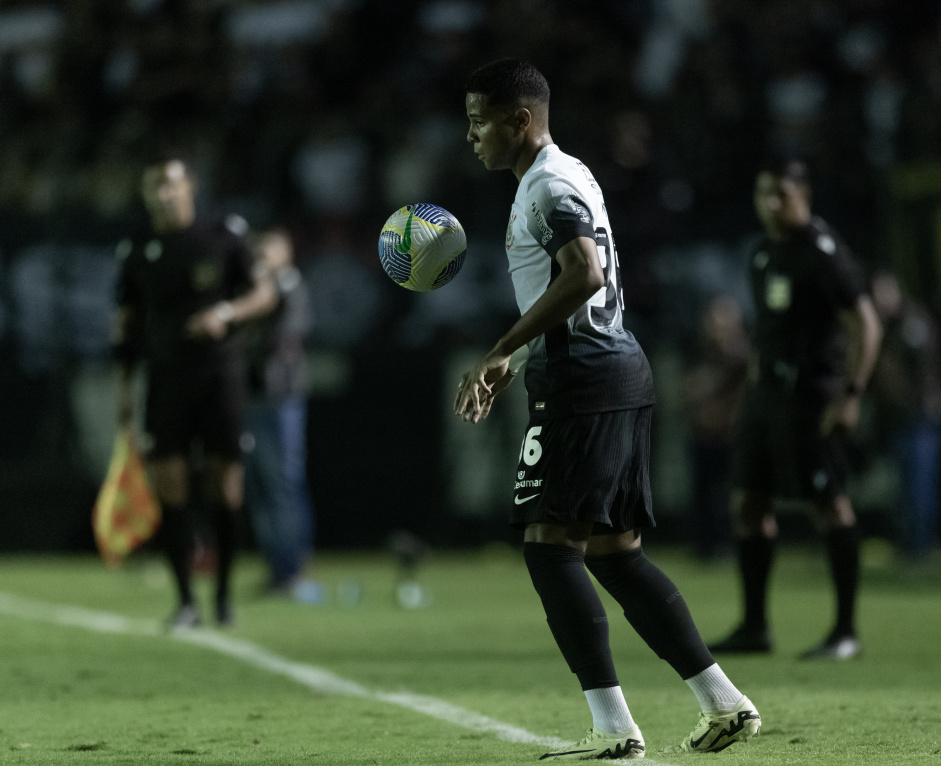 Wesley durante partida do Corinthians contra o Internacional